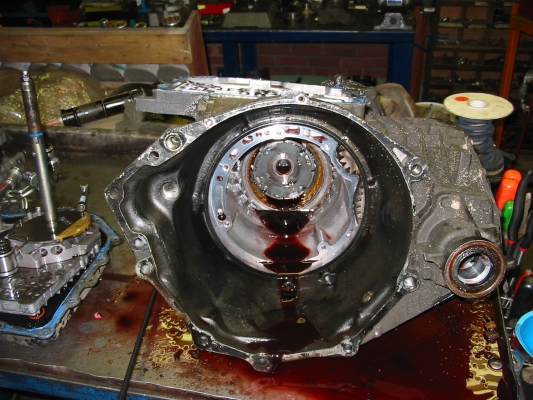Broken rear planetary gear removed, half of the planetary still in place
